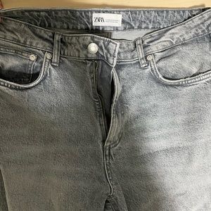 Grey split hem straight jeans from Zara